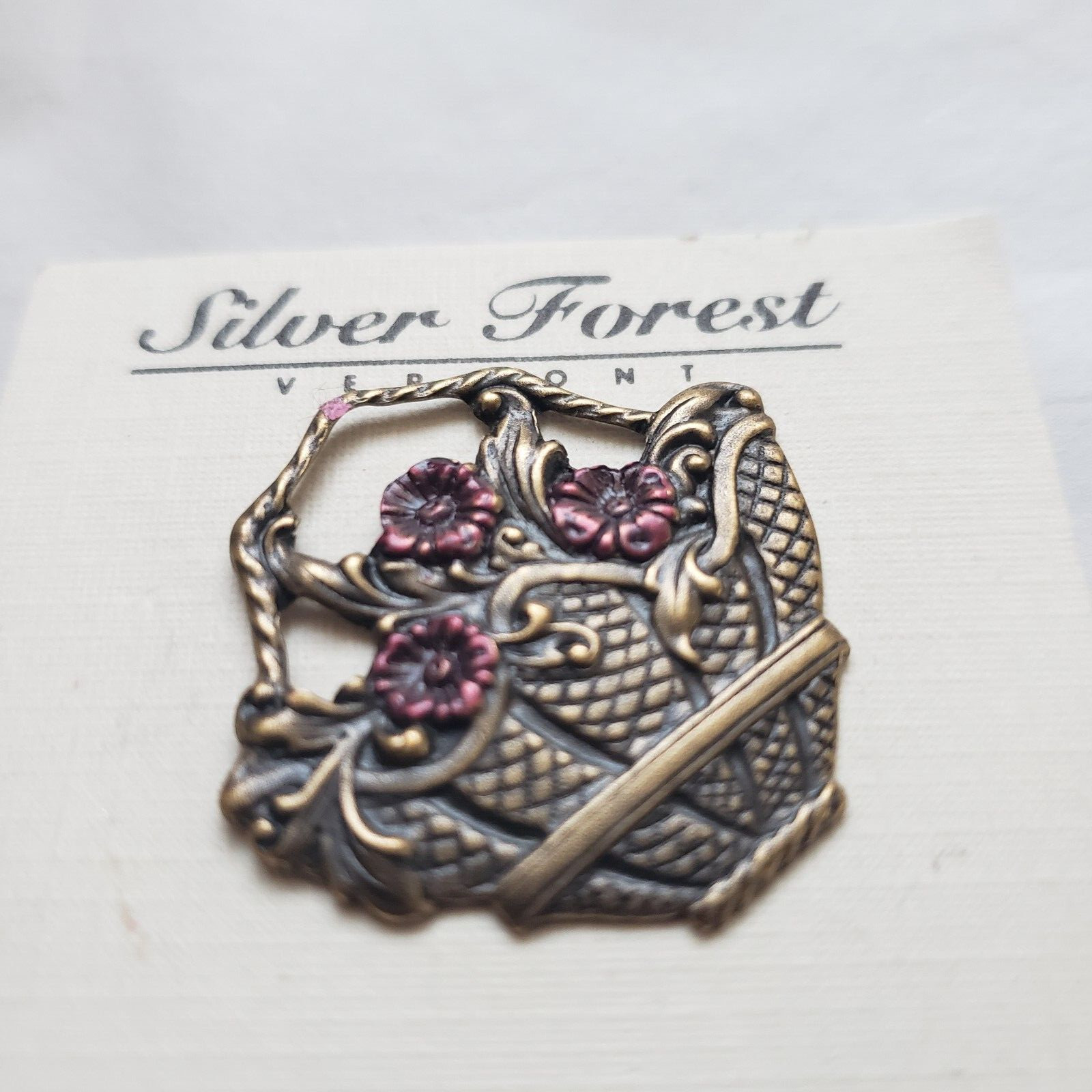 Silver Forest Vermont Pin Floral Basket Clutch Back NEW Old Stock Made in USA