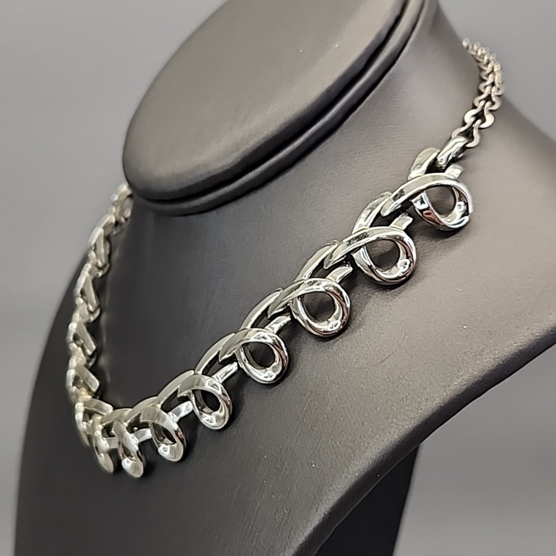 Vintage Linked Necklace Looped Chain Choker 15″ READ