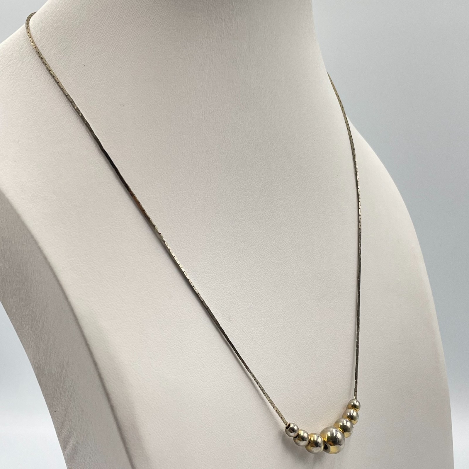 VTG Two-Tone Gold & Silver Tone Graduated Ball Bead Herringbone Chain Necklace