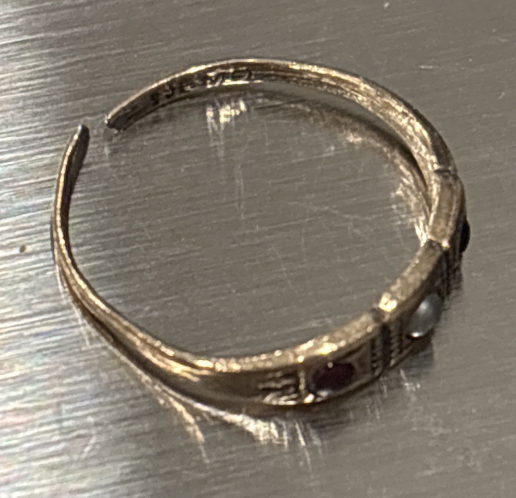 Vintage Little Nemo Gold Plated Rhinestone Childs Ring Size 1