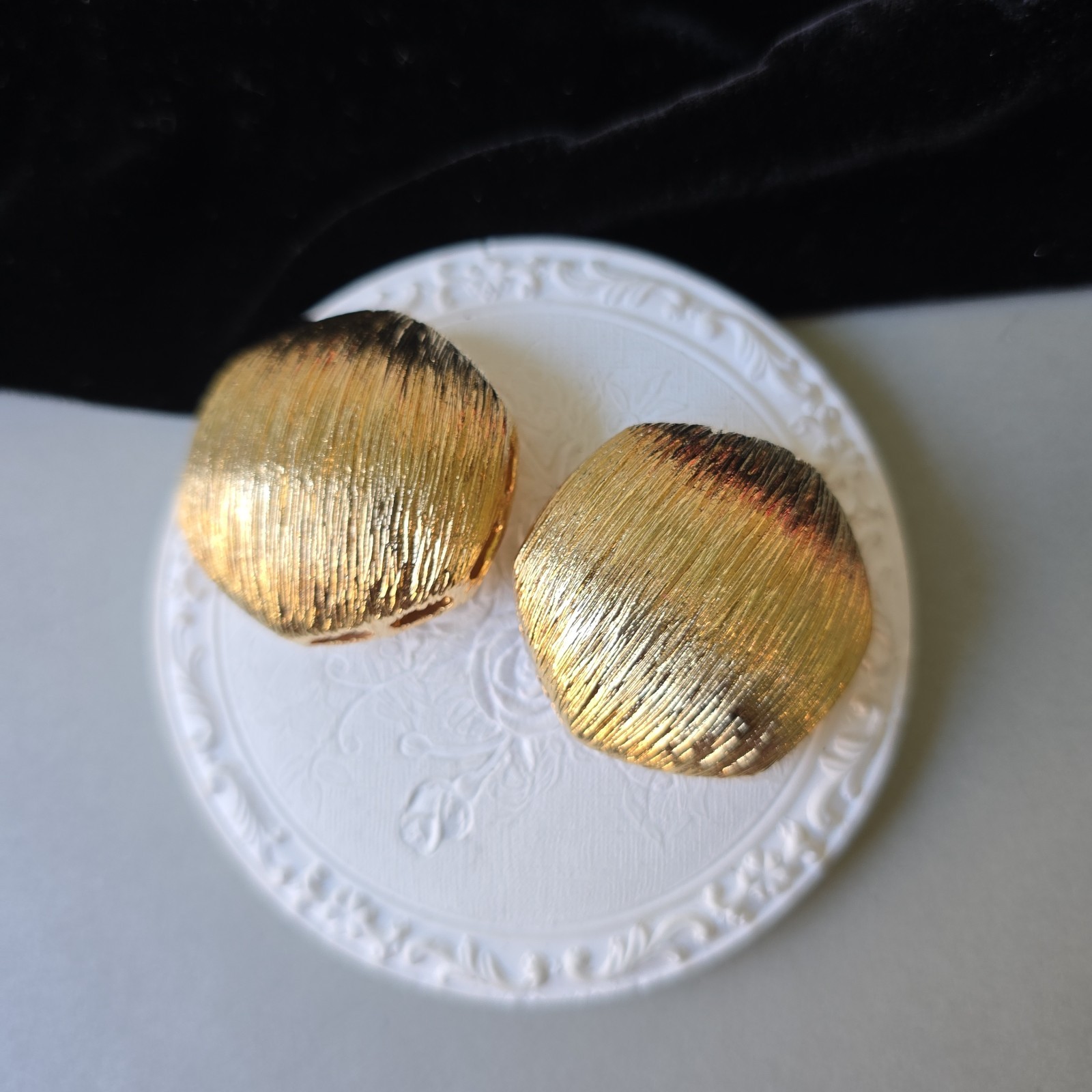 Vintage 80s Gold Tone Textured Large Earrings Clip On