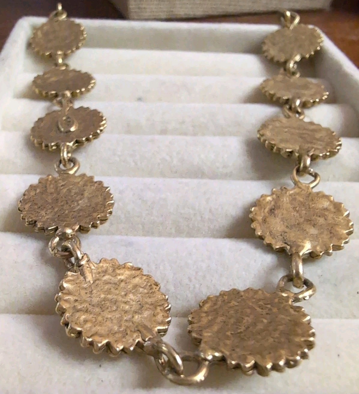Eivind Hillestad EH Sunflower Daisy Necklace Matte Gold 16″ Floral Link