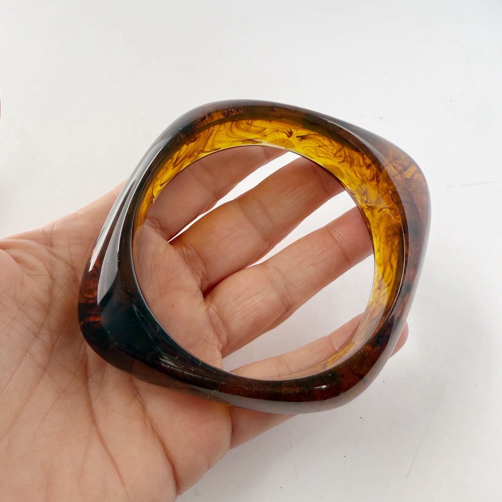 Tortoiseshell Acrylic Resin Angular Chunky Bangle Bracelet