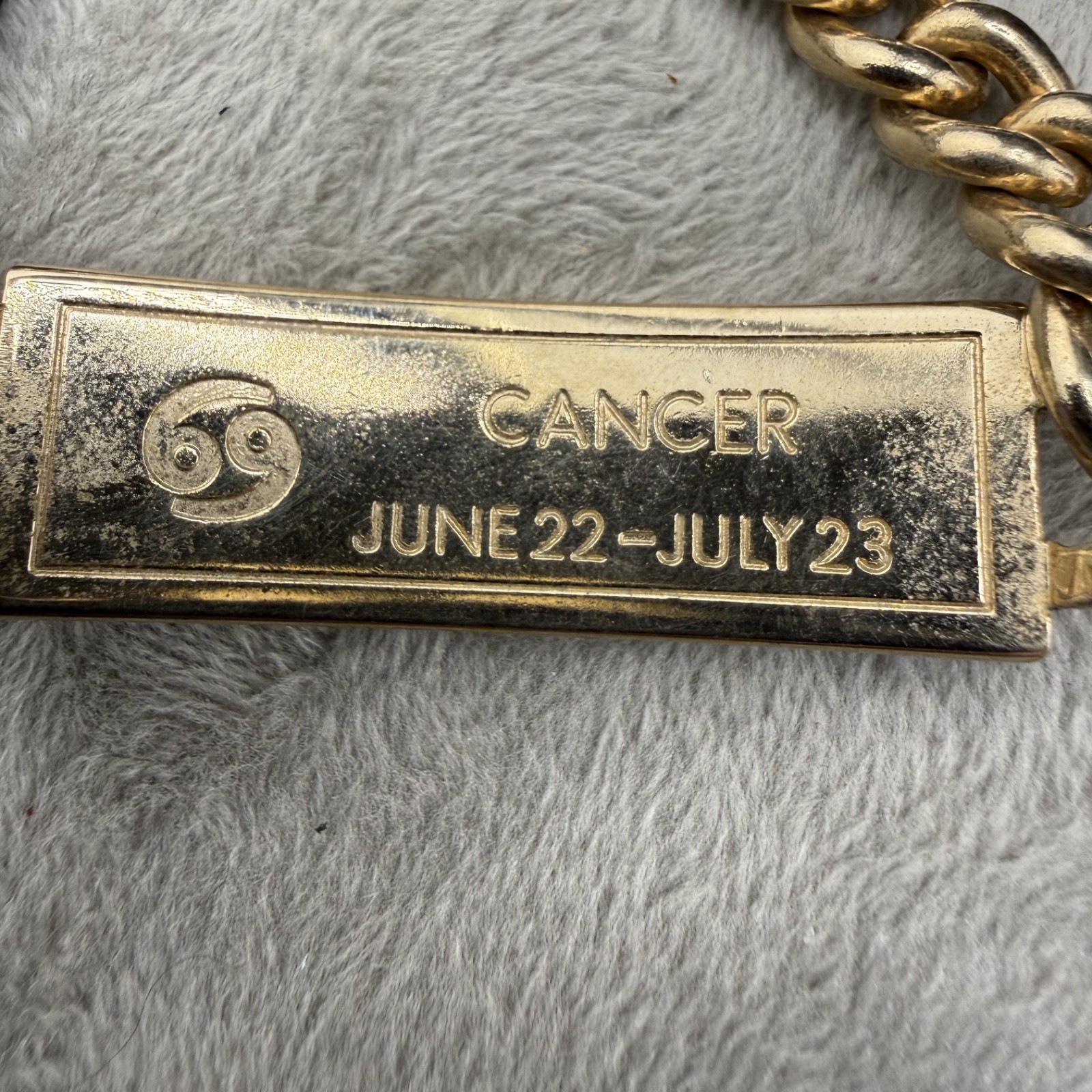 Vintage ID Bracelet Gold Tone Zodiac Horoscope Cancer Engraved 7”
