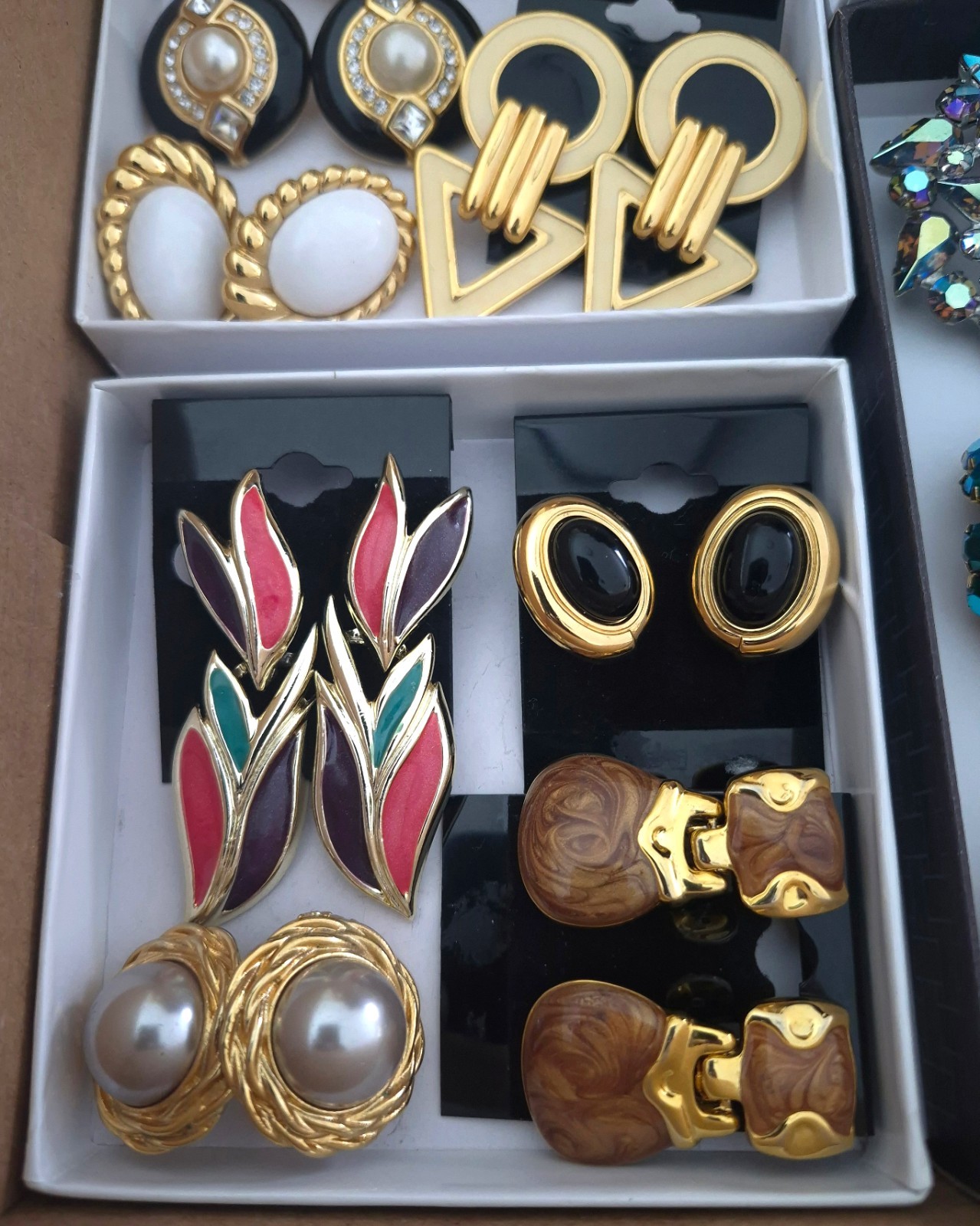 Huge Vintage Jewelry Lot 165 Gold and Silvertone Givenchy Trifari Juliana