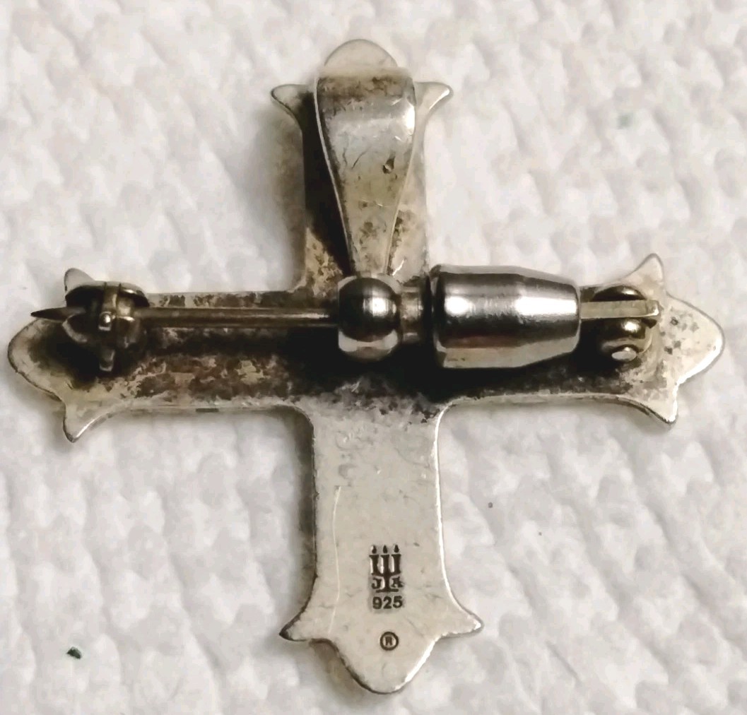 James Avery Magnanimiter Crusem Sustine Sterling Silver Cross Pendant Pin