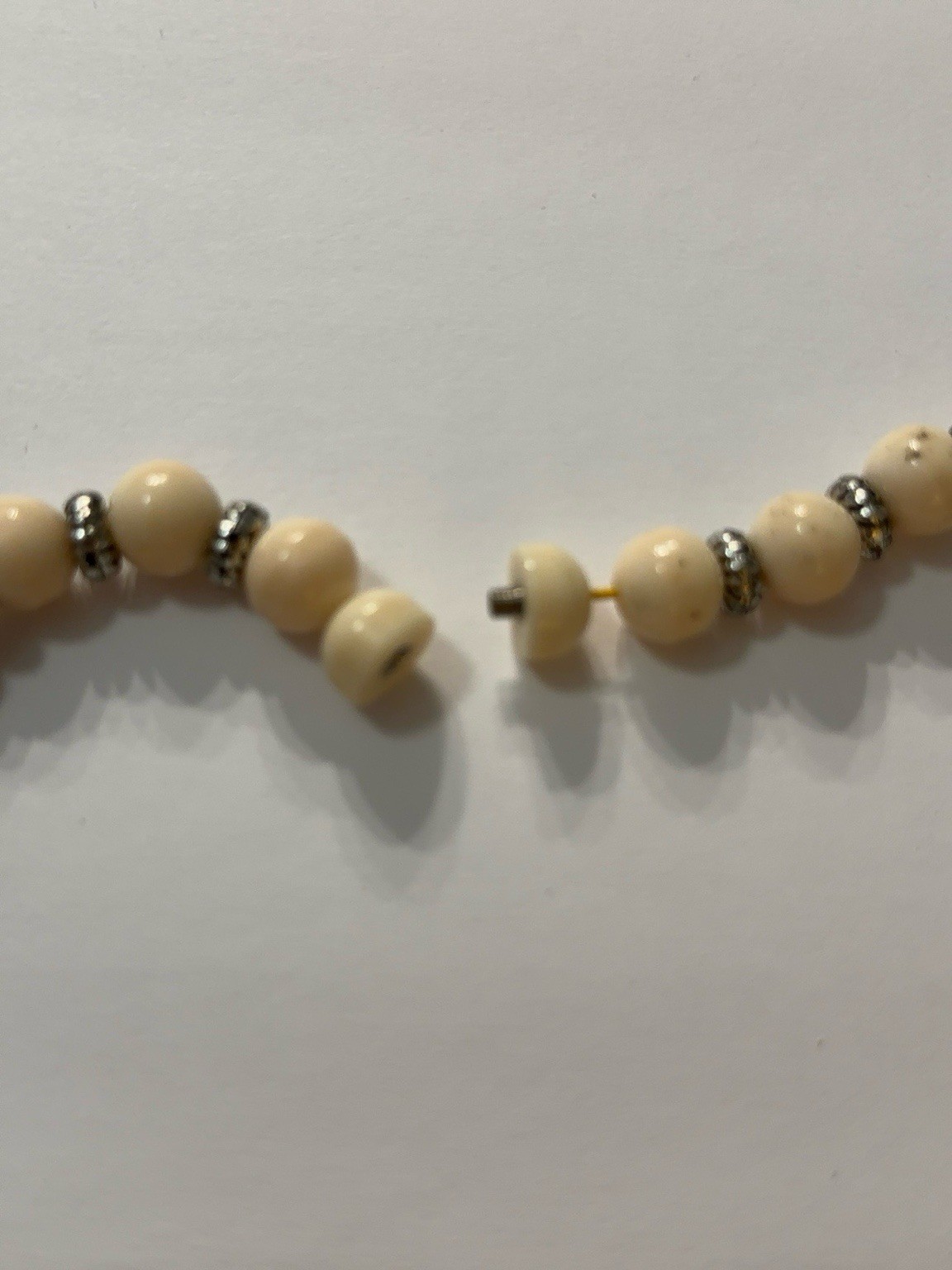 Vintage 1970s Faux Ivory Lucite 26” Statement Necklace Modernist Screw Clasp