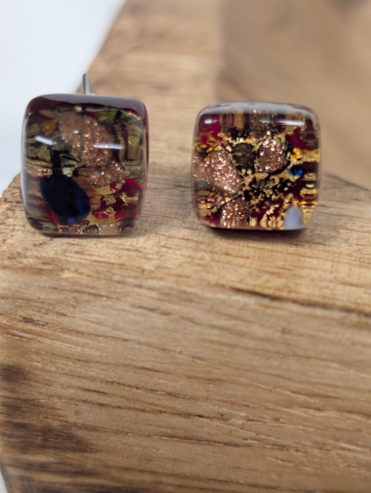Gorgeous Vintage Italy Murano Glass Square Earrings Gold Foil Sparkly
