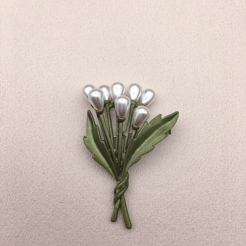 Vintage Green Color Plant Pearls Brooch Pin Flower Brooch For Women Jewelry Gift