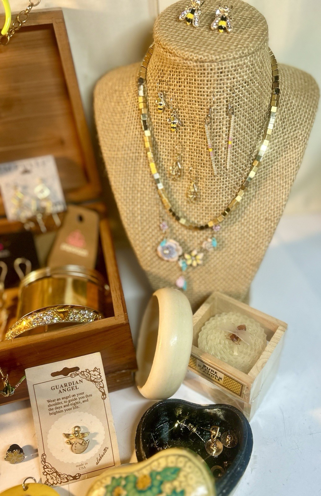 Grandma’s Yellow Themed VTG to Mod Estate Jewelry Box Lot 100+ Pieces/2.5lbs