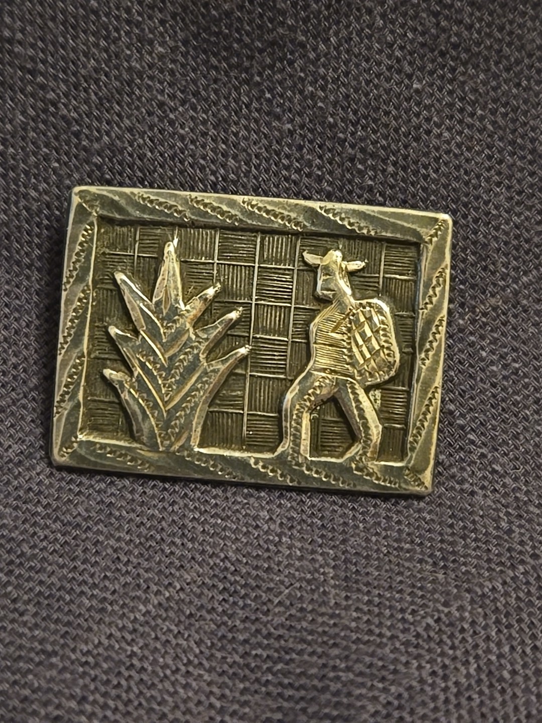 sterling pin brooch Mexico signed man & plant 1″ x 1 3/8″
