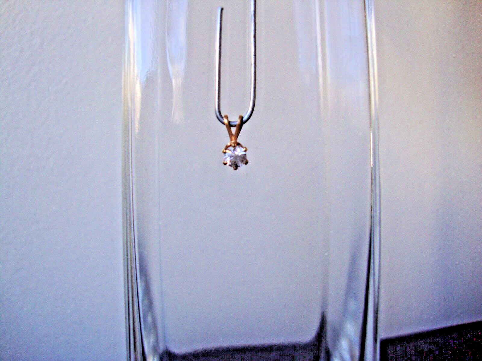 VINTAGE TINY CHILD’S 4 MM CLEAR CUBIC ZIRCONIA 14KT GOLD FILLED PRONG PENDANT