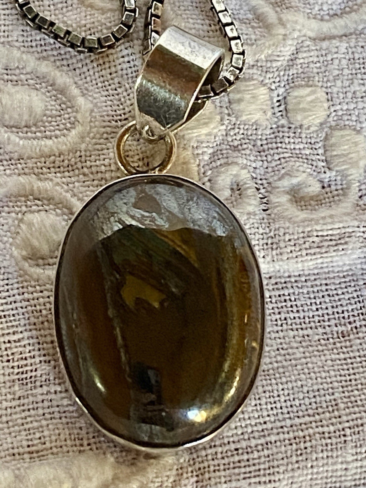 Vintage Tiger Iron Stone Cabochon Set In Sterling Silver With 20” 925 Box Chain