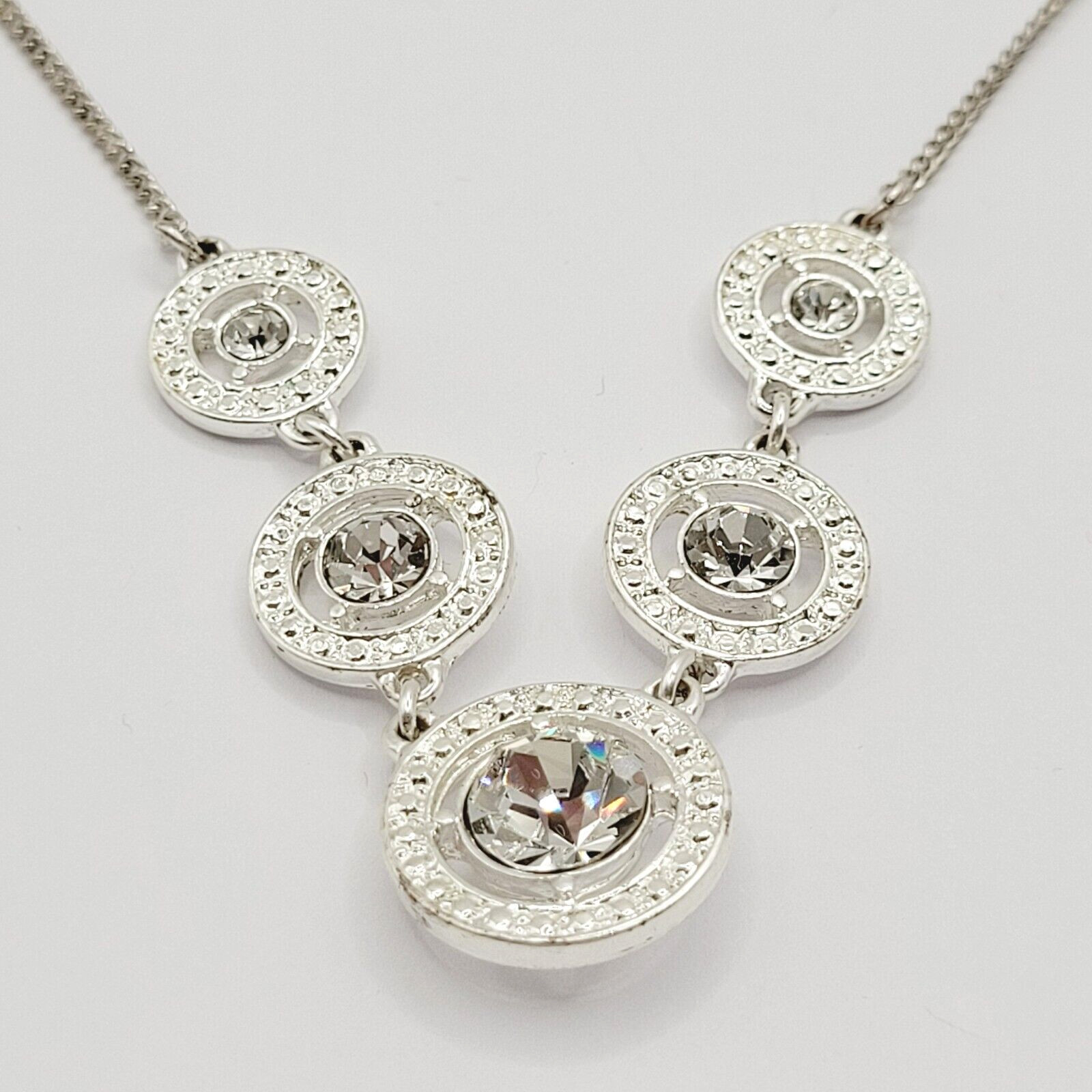 Avon NRT Professional Sparkling Rhinestone Silver Tone Metal Vintage Necklace
