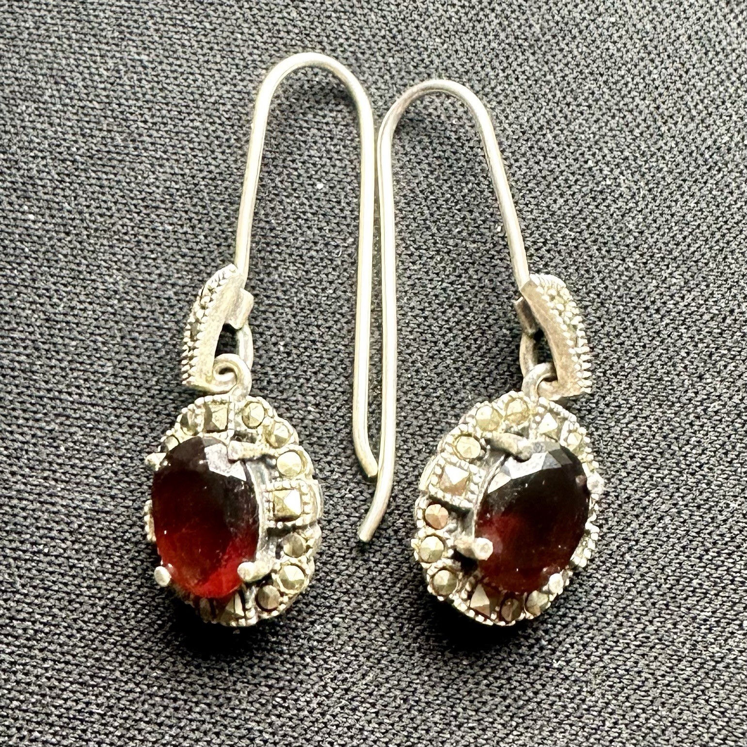 Rare Vintage 925 Sterling Silver Garnet Marcasite Drop Dangle Earrings Oval Red