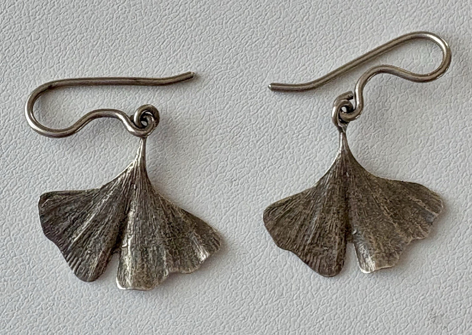 Vintage 1984 Signed Ster Silver Ginkgo Leaf Earrings Studio Artisan Botanical