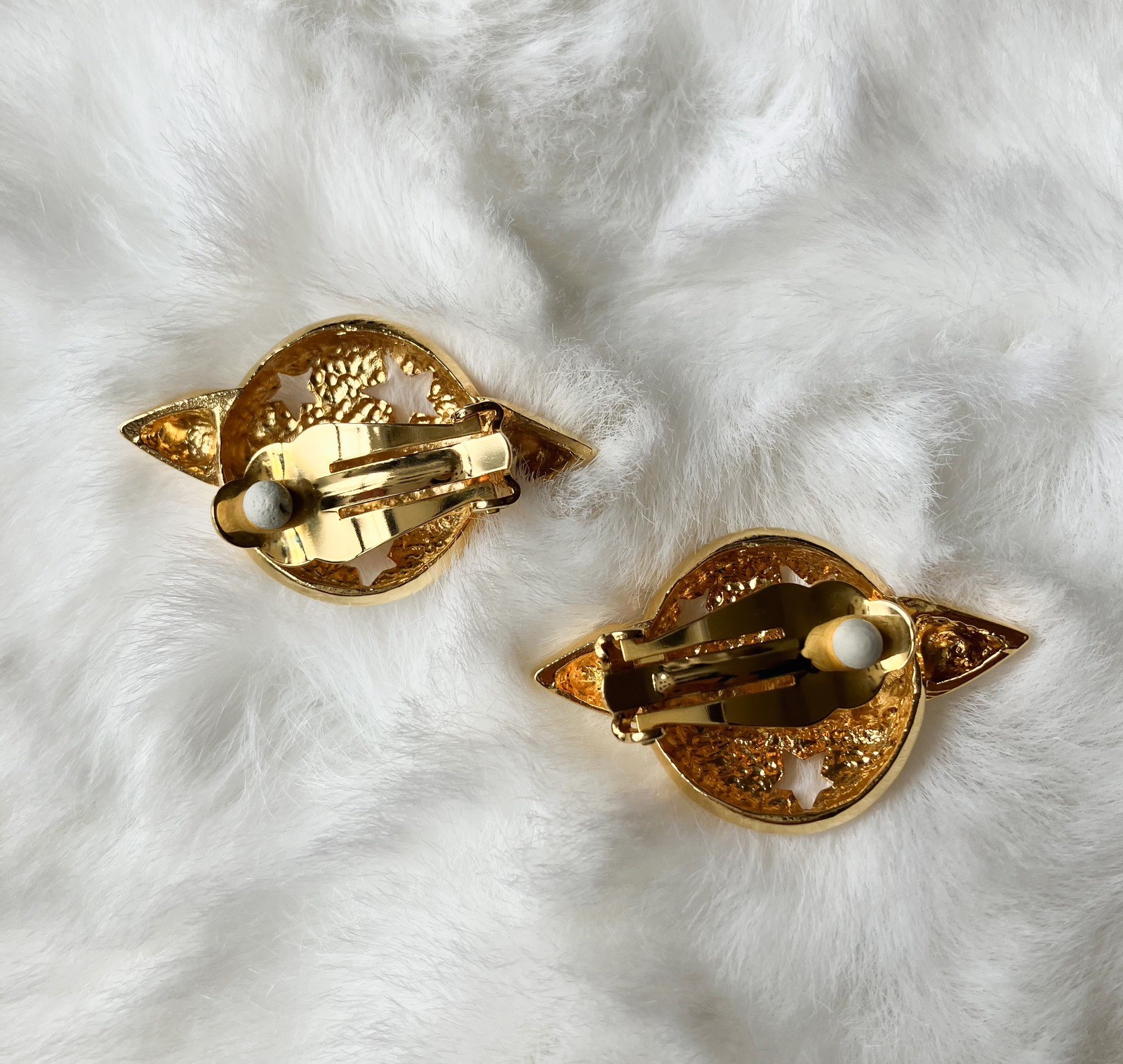 vintage Moschino Logo Planet Saturn Clip On earrings Gold Tone Japan exclusive
