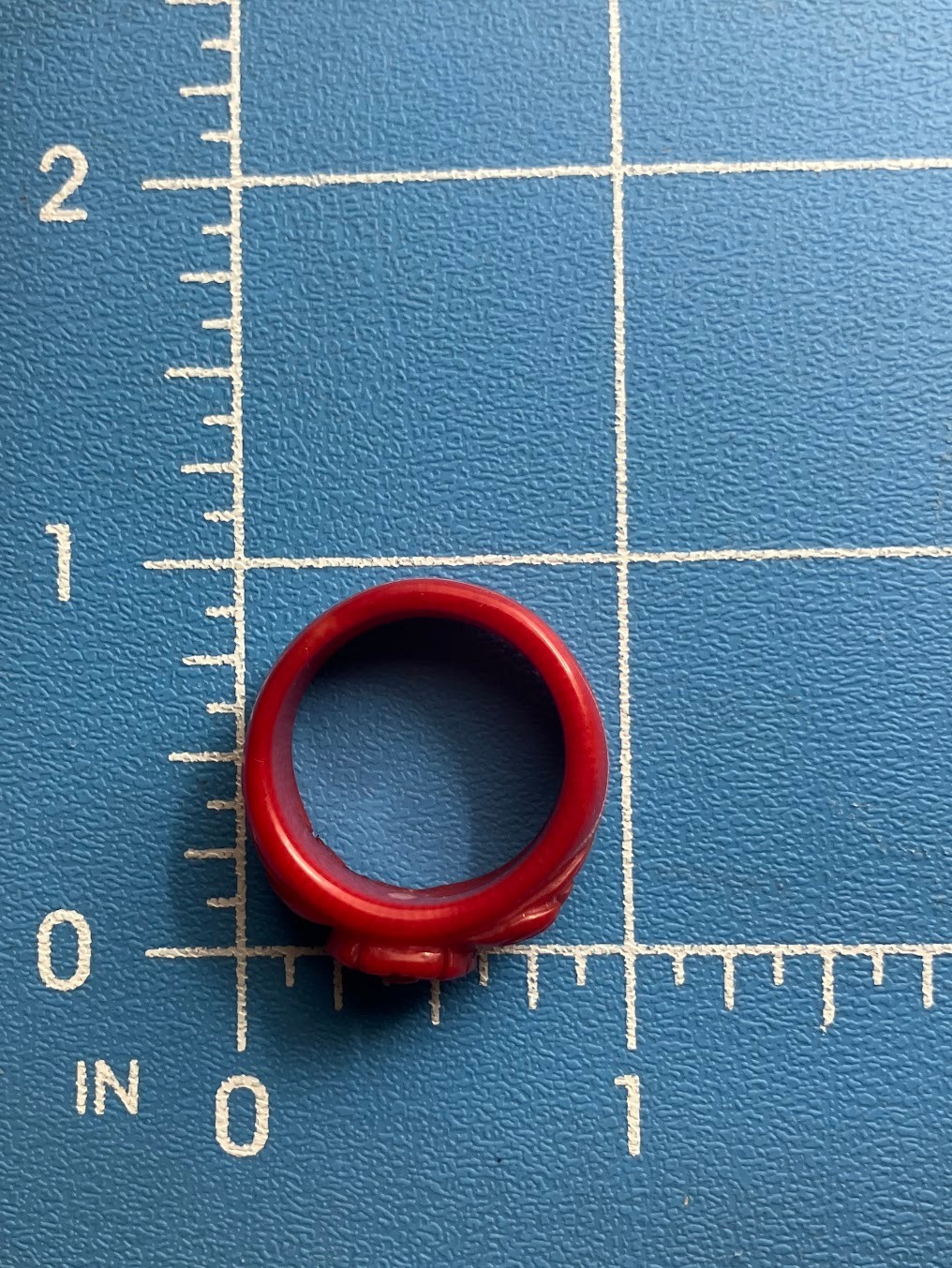 Vintage Coral Ring Carved Red Flower Sz 7.5 READ