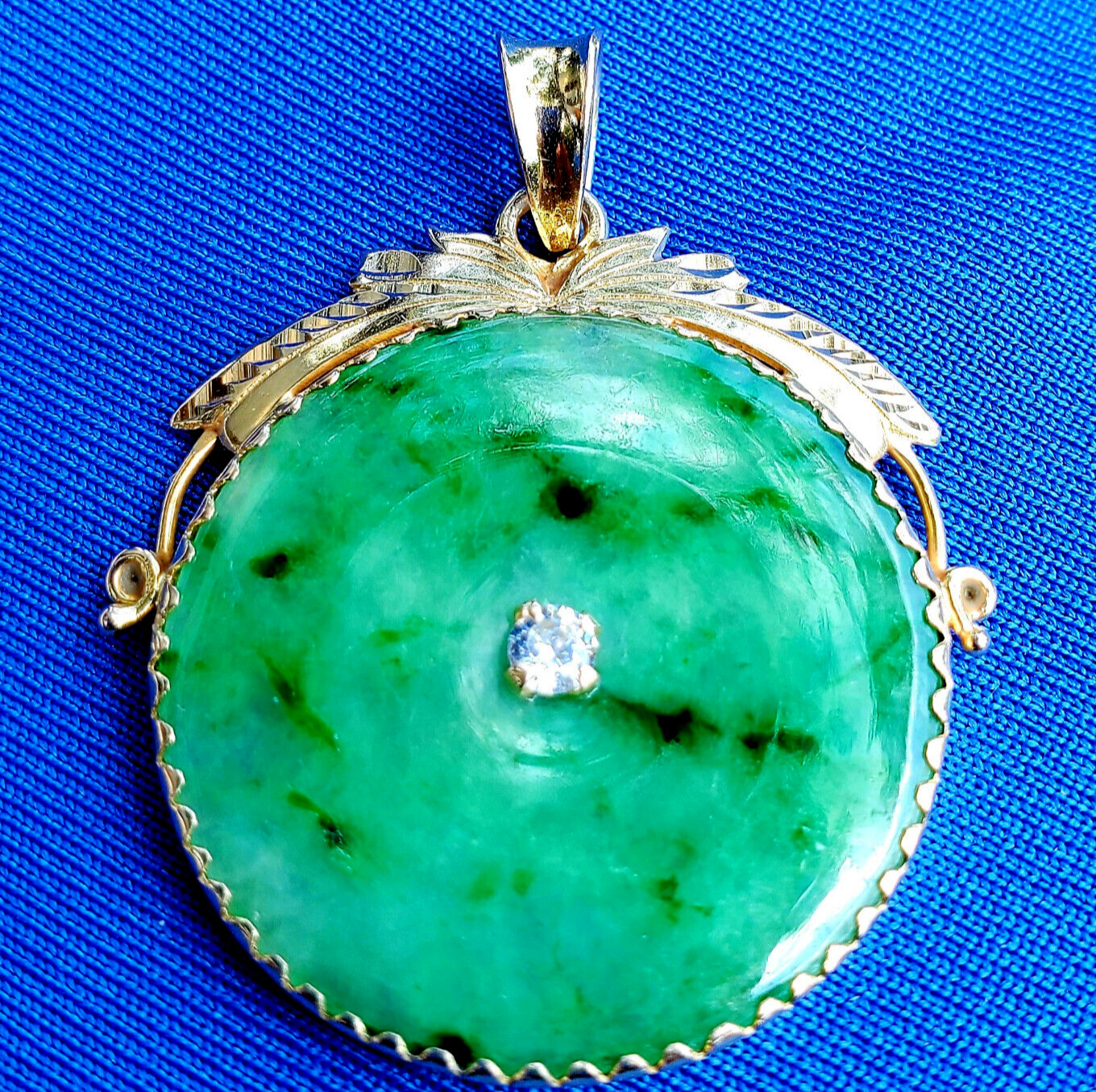 EARTH MINED Green Jadeite JADE DIAMOND Vintage Deco Pendant 14K GOLD Medallion