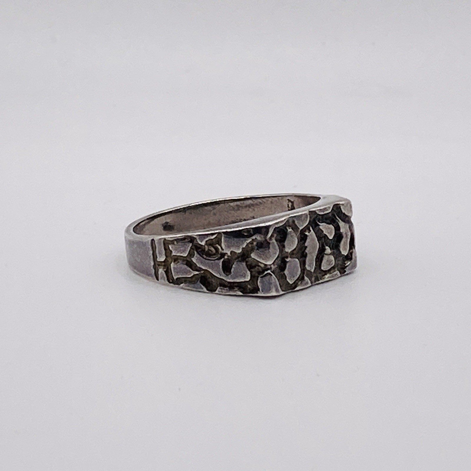 Modernist Sterling Silver Hammered Textured Signet Ring Size 12 Vintage
