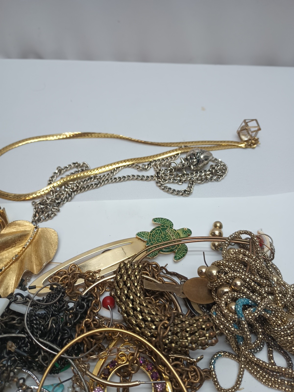 1 Lb REDESIGN/CRAFT FASHION/COSTUME JEWELRY LOT