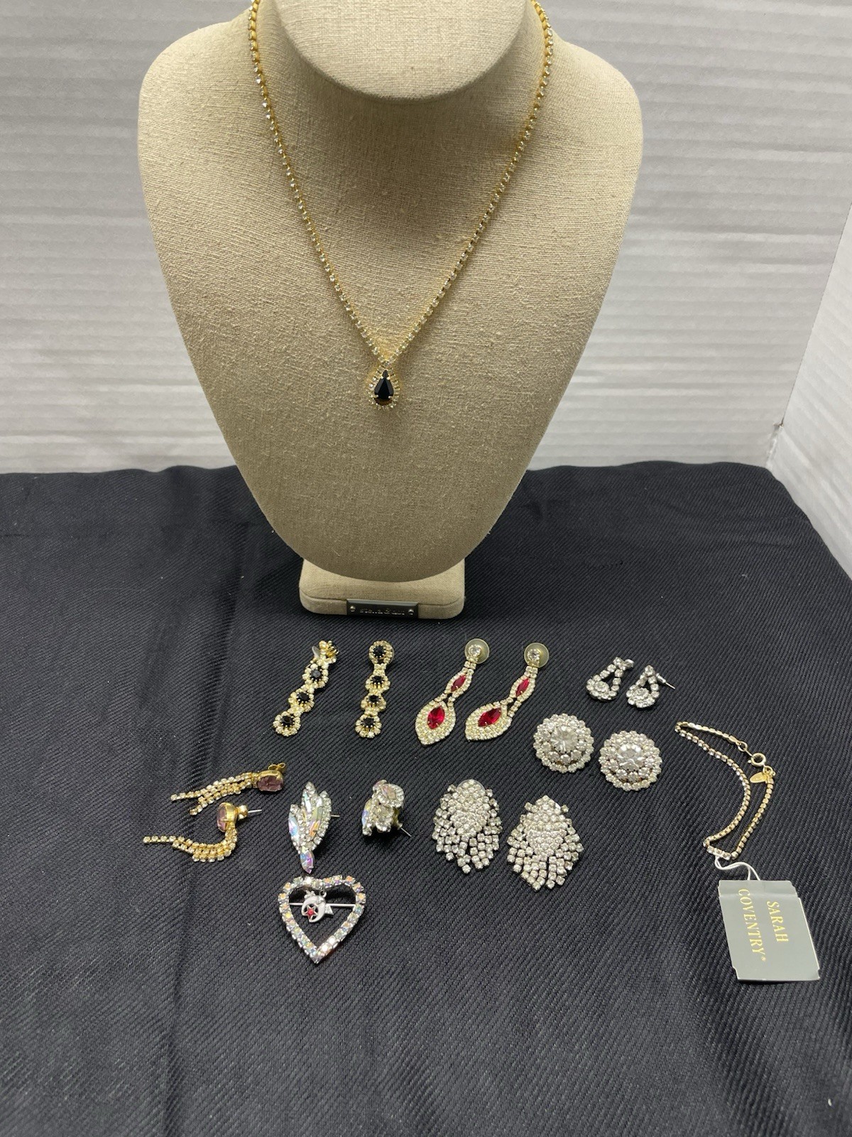 Mixed Lot Costume Jewelry See Pictures Wear/Details