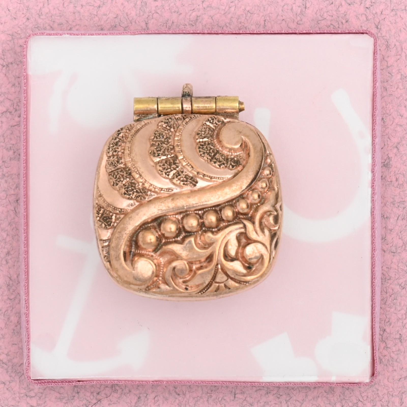 Antique Victorian REPOUSSE Foliate Flower Rose Gold Filled Charm Pendant Locket