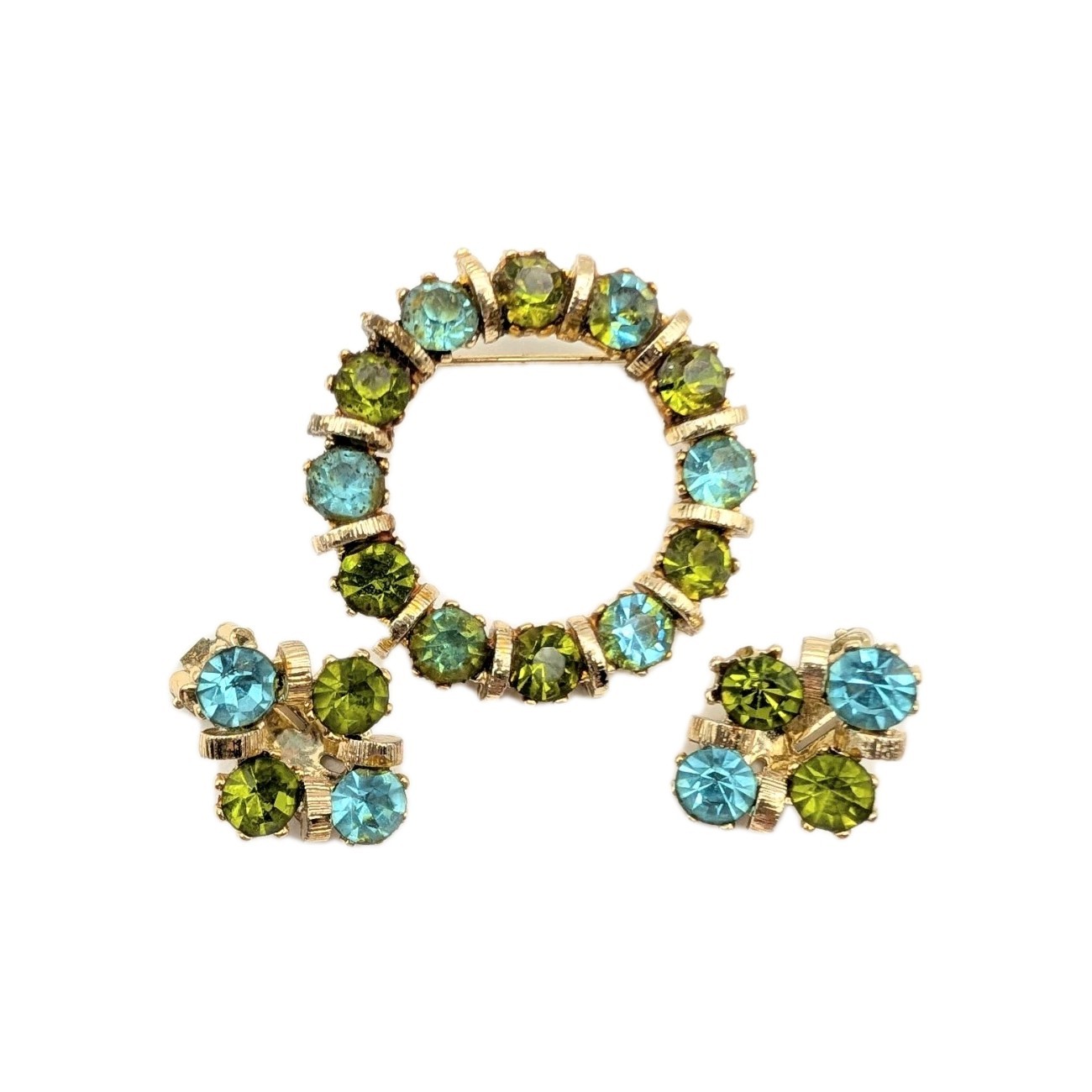 Vintage 1950’s Blue And Green Cluster Clip-on Earrings And Brooch
