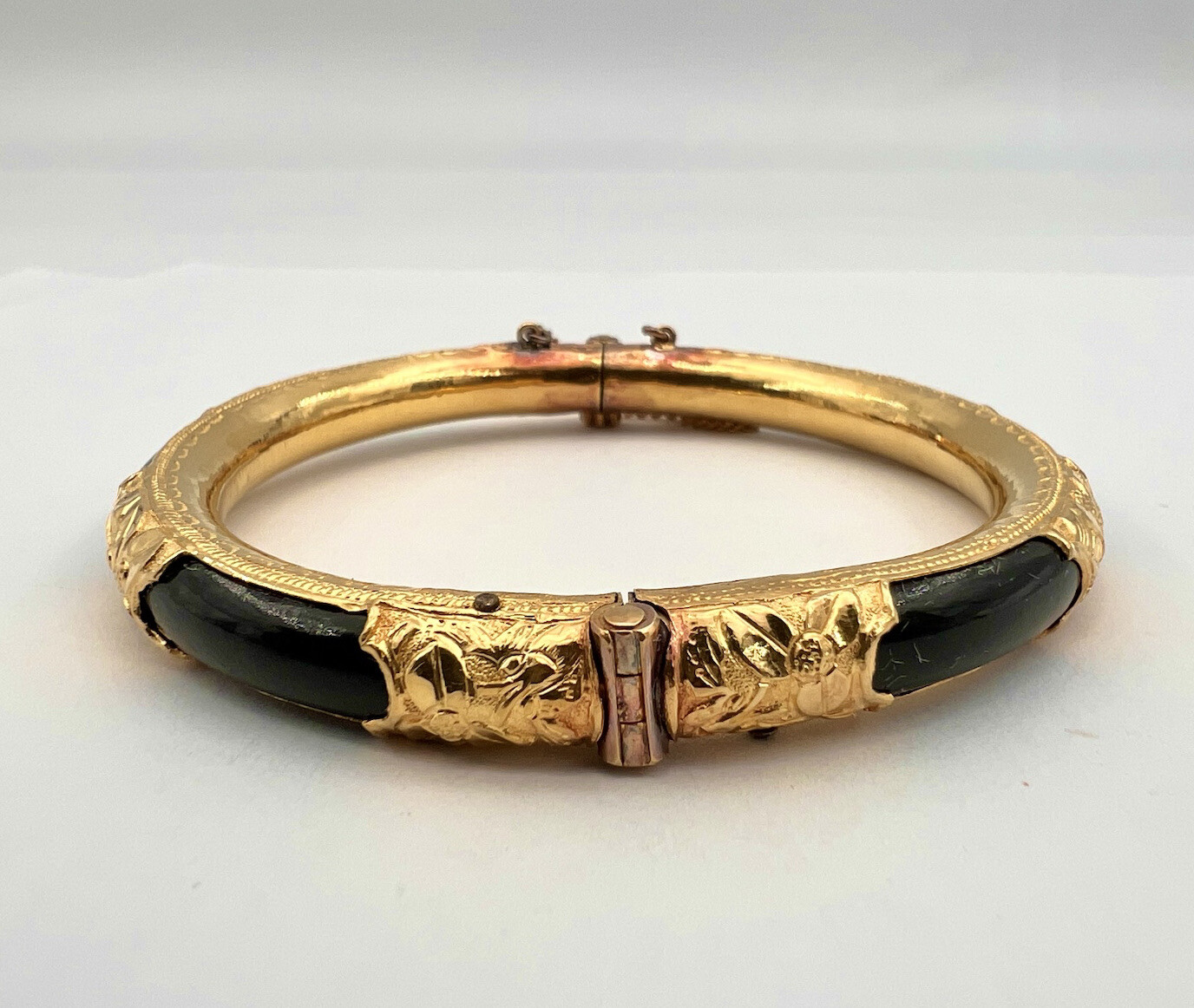 Antique Chinese 24K Yellow Gold Black Gem 8mm 6.5″ Hinged Bracelet Bangle 26.9g