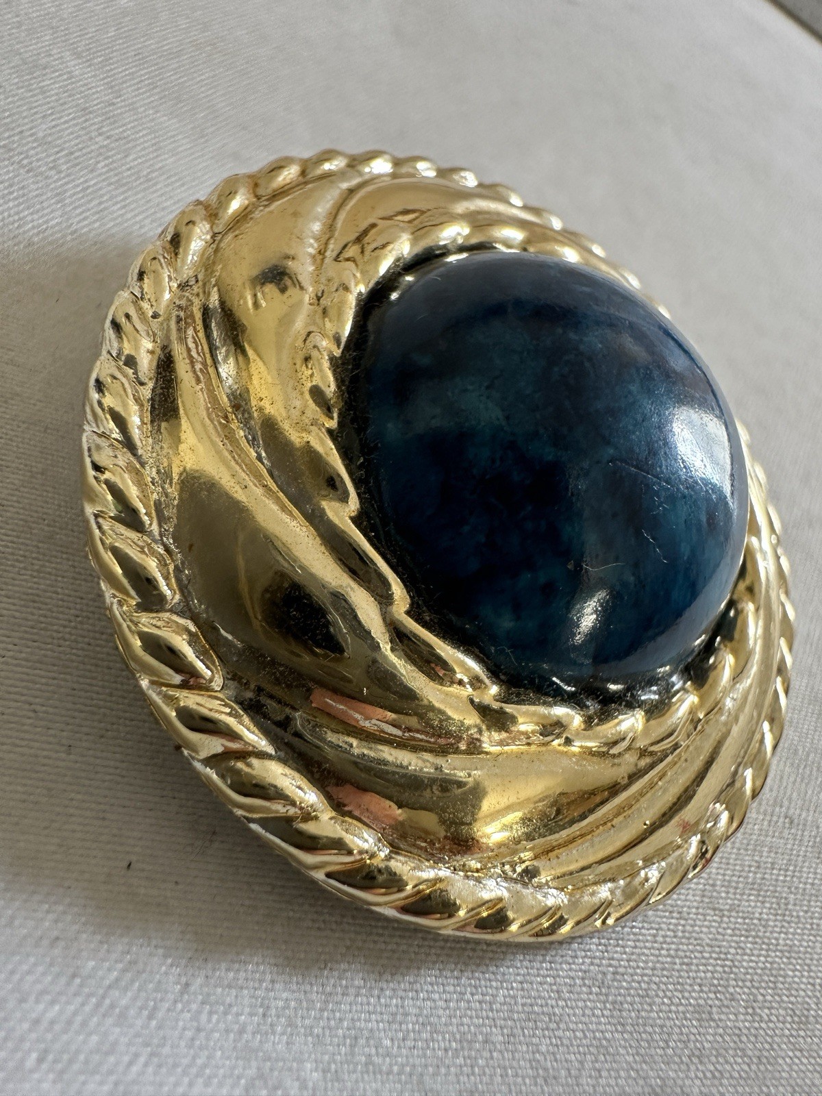 Vintage Faux Blue Marble Brooch Pin Plastic Celluloid Gold Ring B17