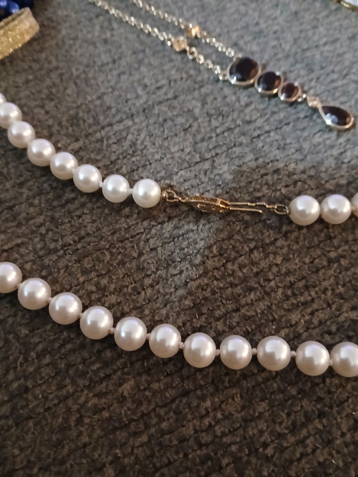 Lot of vintage jewelry, 10 k wg, 925, Victorian gold fill, 8 various pieces