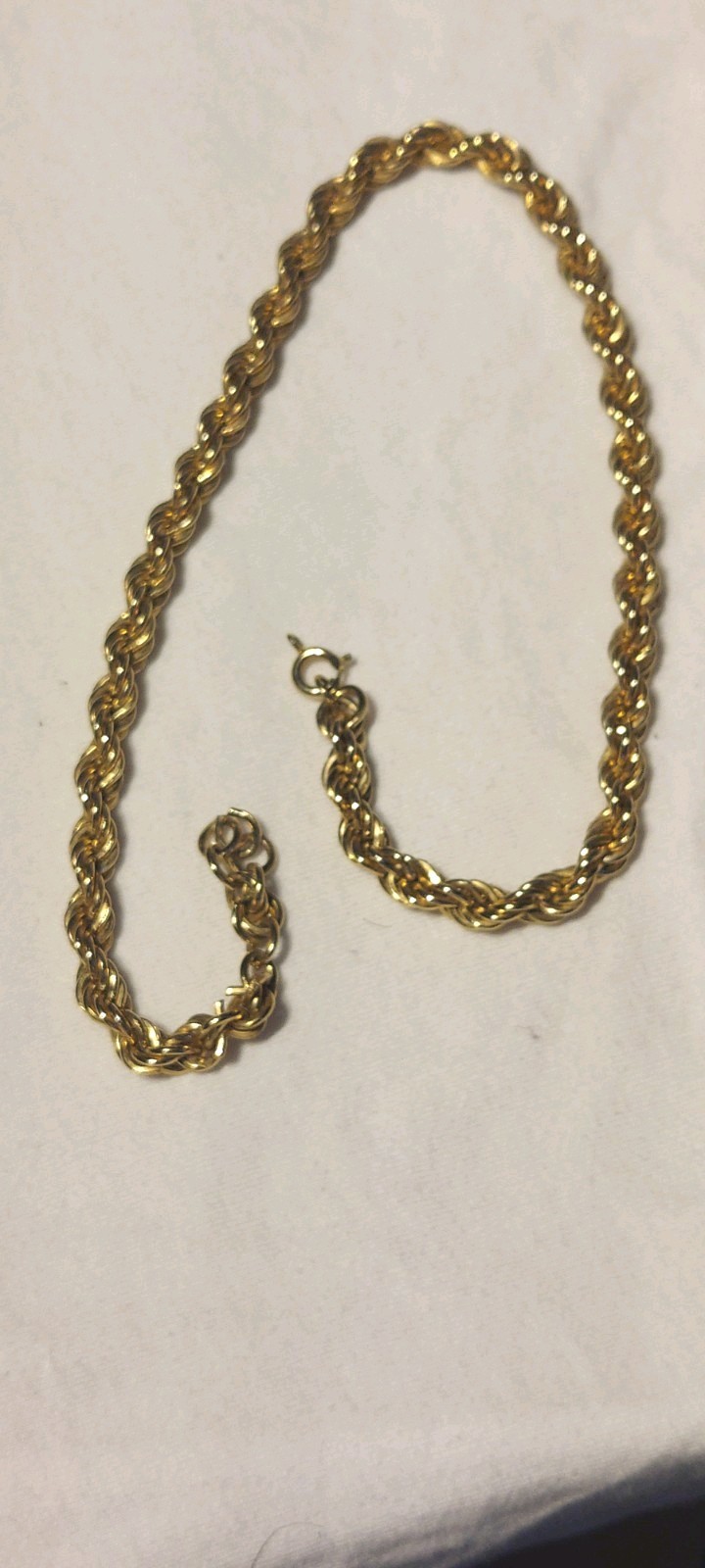 Lot Of 10 Random Costume/Gold Pieces Of Jewelry PLEASE SEE ALL PHOTOS