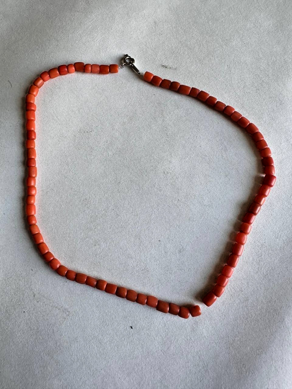 Vintage Natural Red Coral Beads – Triple Strand 11-12 g-188