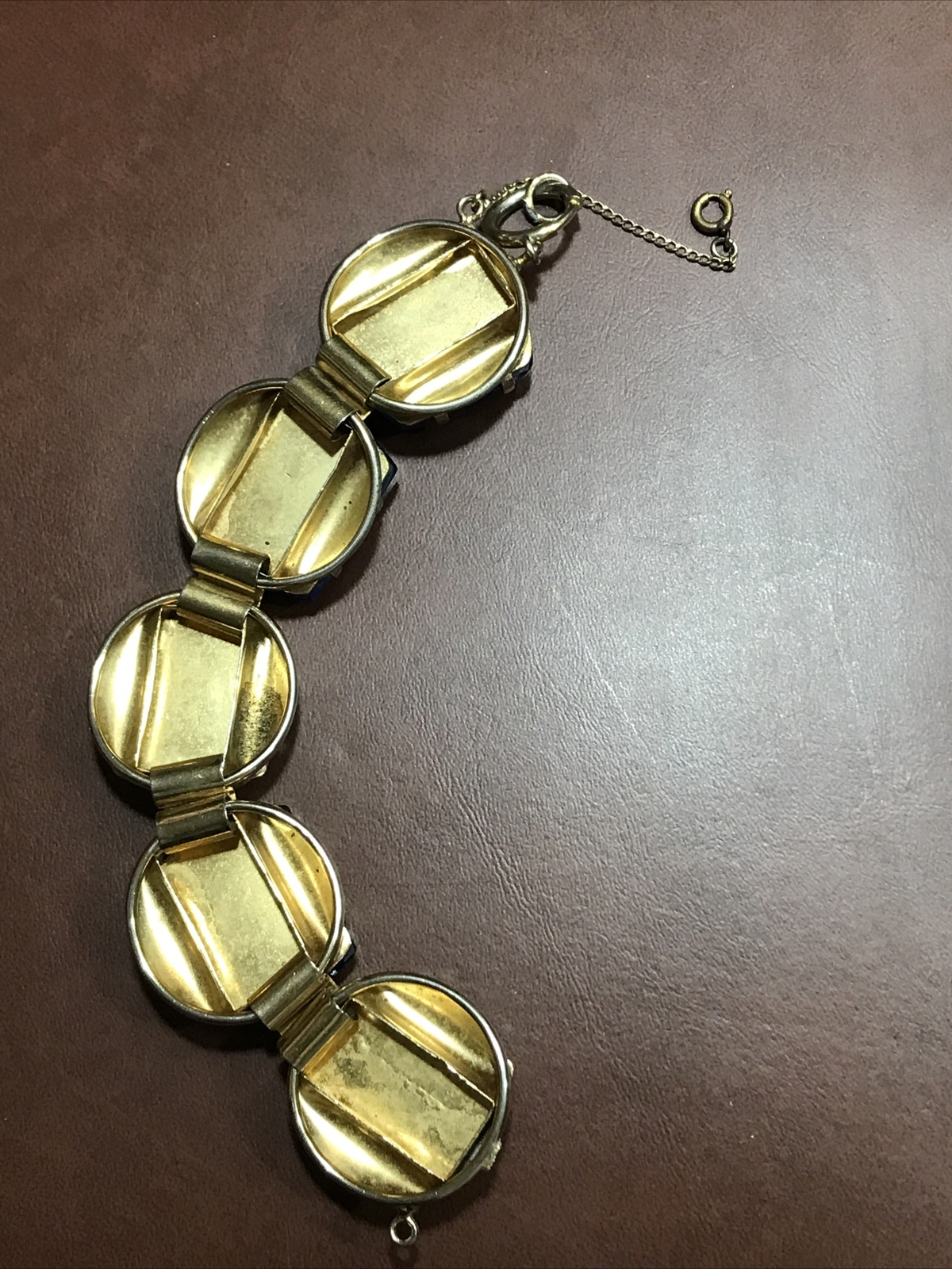 For Parts / TLC VTG Lucite Cabochon Clear Blue 5 Link Bracelet Thermoset Jewelry