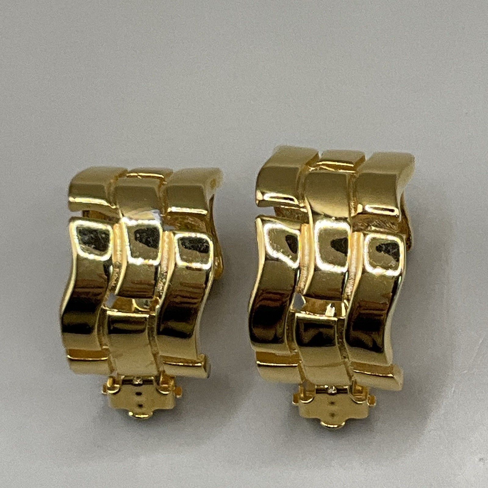 Anne Klein Womens Half Hoop Clip On Earrings Gold Tone Metal