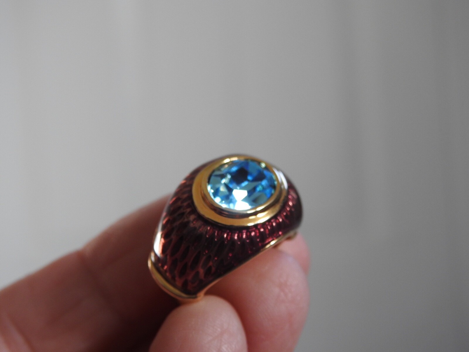 gorgeous Kenneth J Lane KJL faux Blue Topaz & Enamel RING 7.25