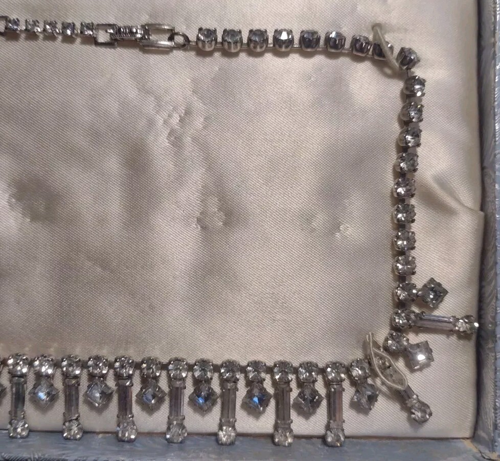 “Diamond Look” Necklace by KRAMER