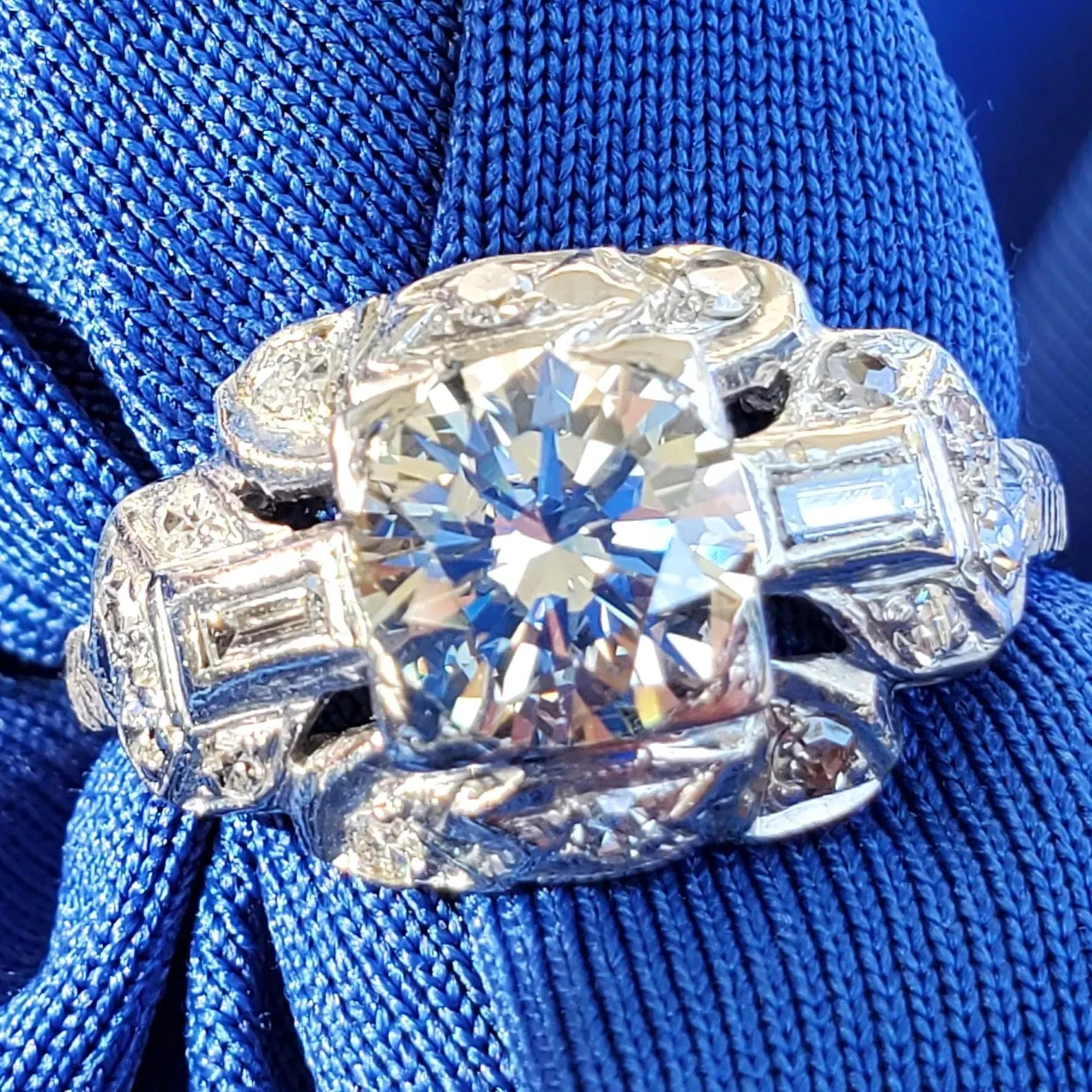 Original EARTH MINED DIAMOND Art Deco Engagement Ring Vintage PLATINUM Solitaire