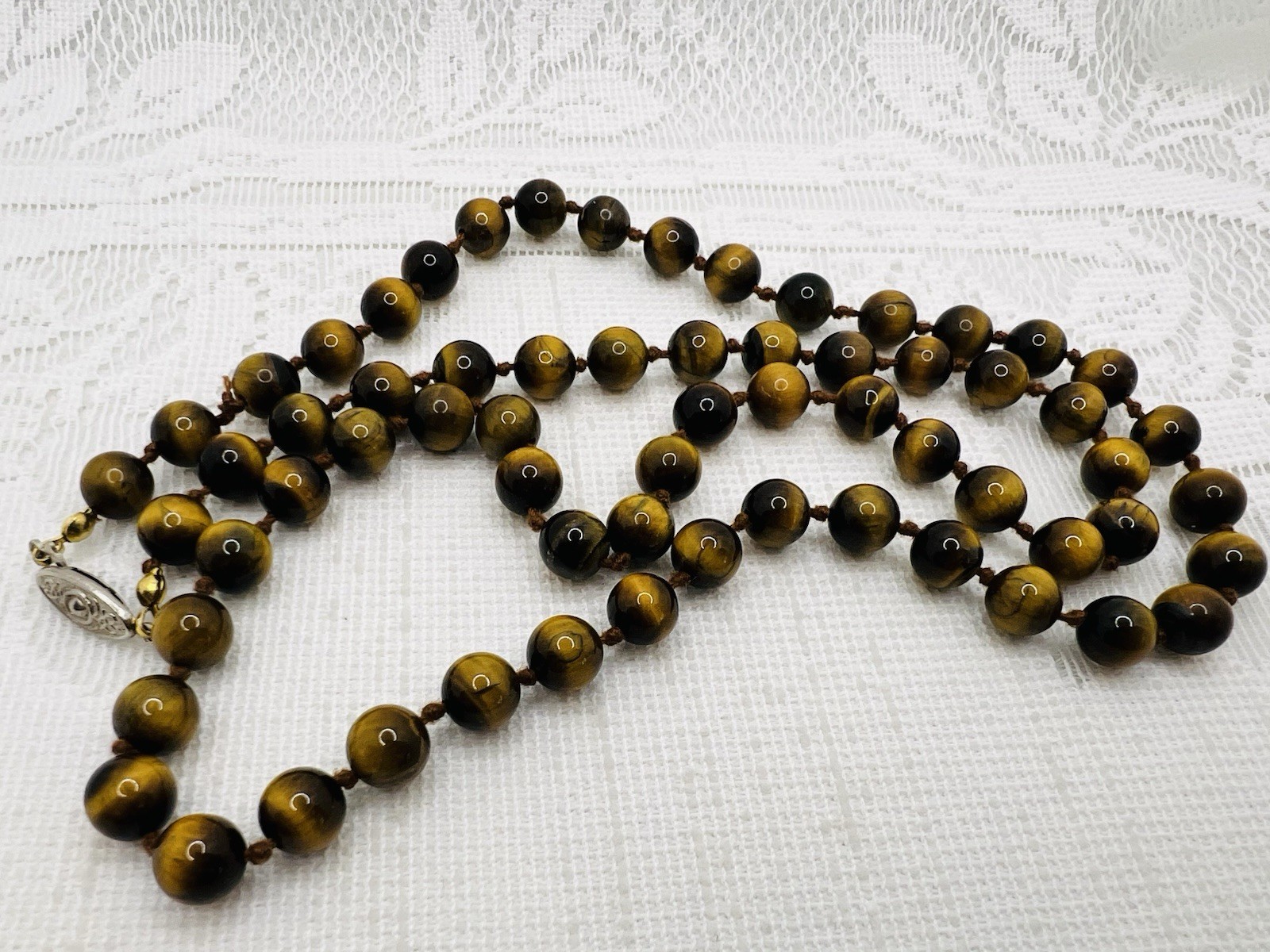 Vintage Knotted Tiger’s Eye Quartz Necklace Courage Protection Clarity