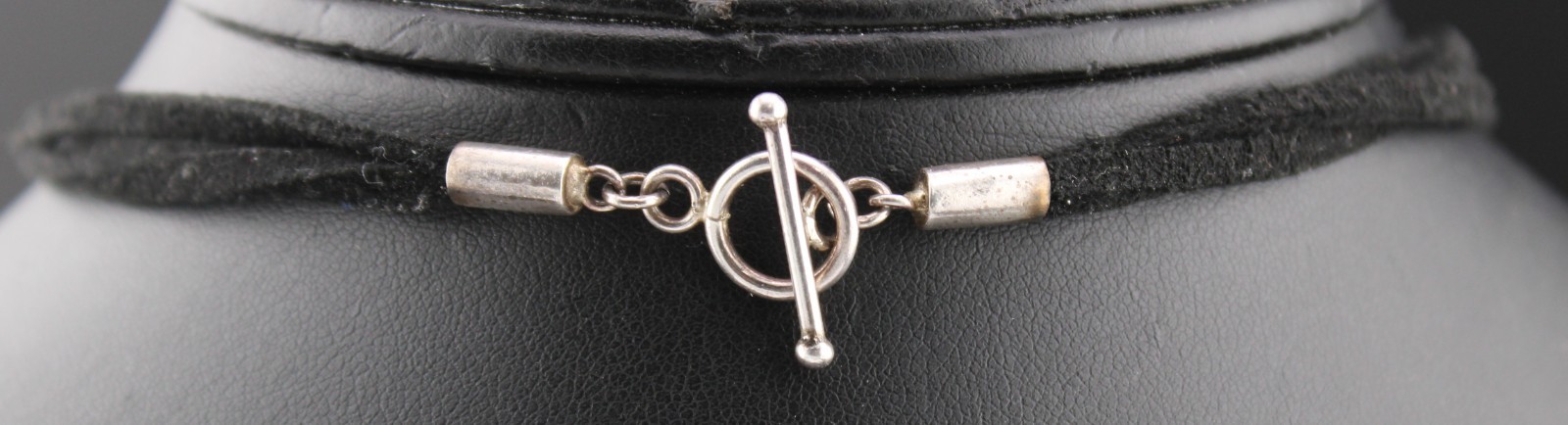 Sterling Silver Southwestern 1 5/8″💖Heart Pendant 16″ Black Leather Necklace