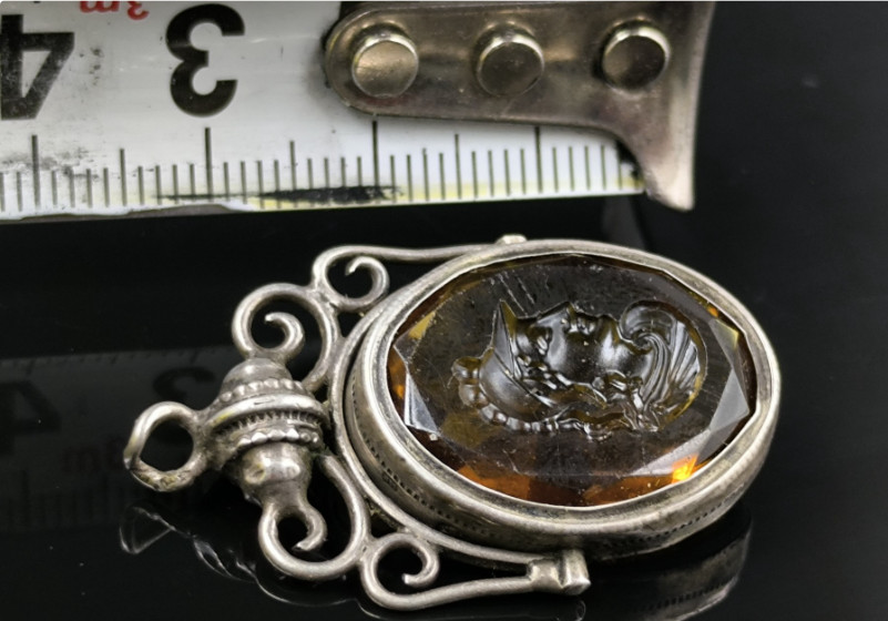 Victorian Silver Reversible Intaglio Pendant Amber Glass Cameo Hallmarked 1900