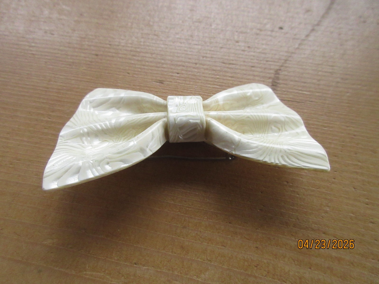 Vintage 1970’s Signed Lea Stein Paris Bow Tie Brooch Cellulose Acetate