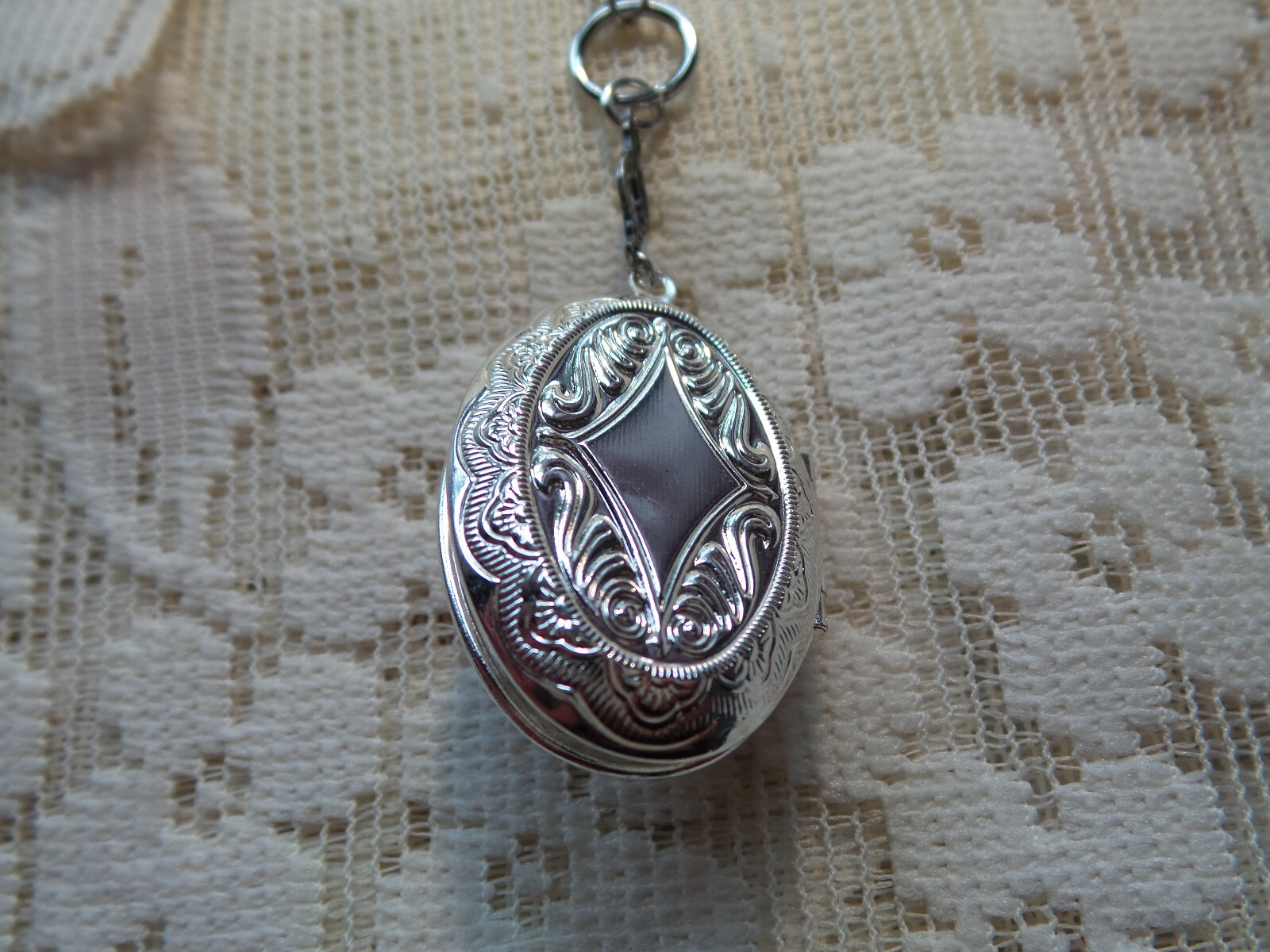 SILVER PLATED FILIGREE VICTORIAN CAMPHOR GLASS LOCKET