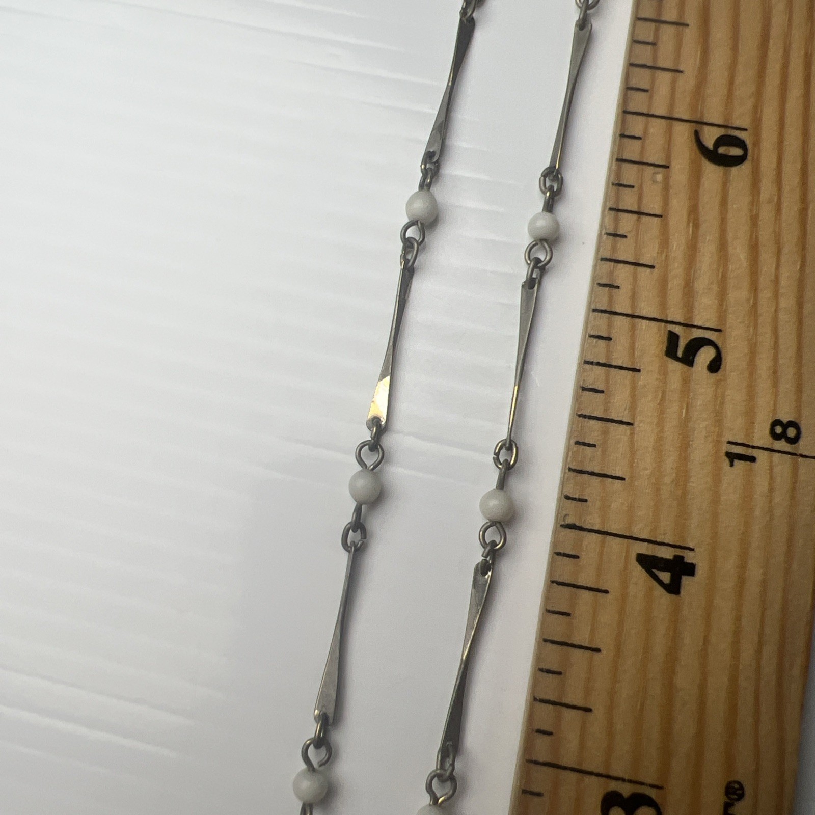 Vintage Twisted Bar Link Necklace Boho White Glass Beaded Silver Tone 20″