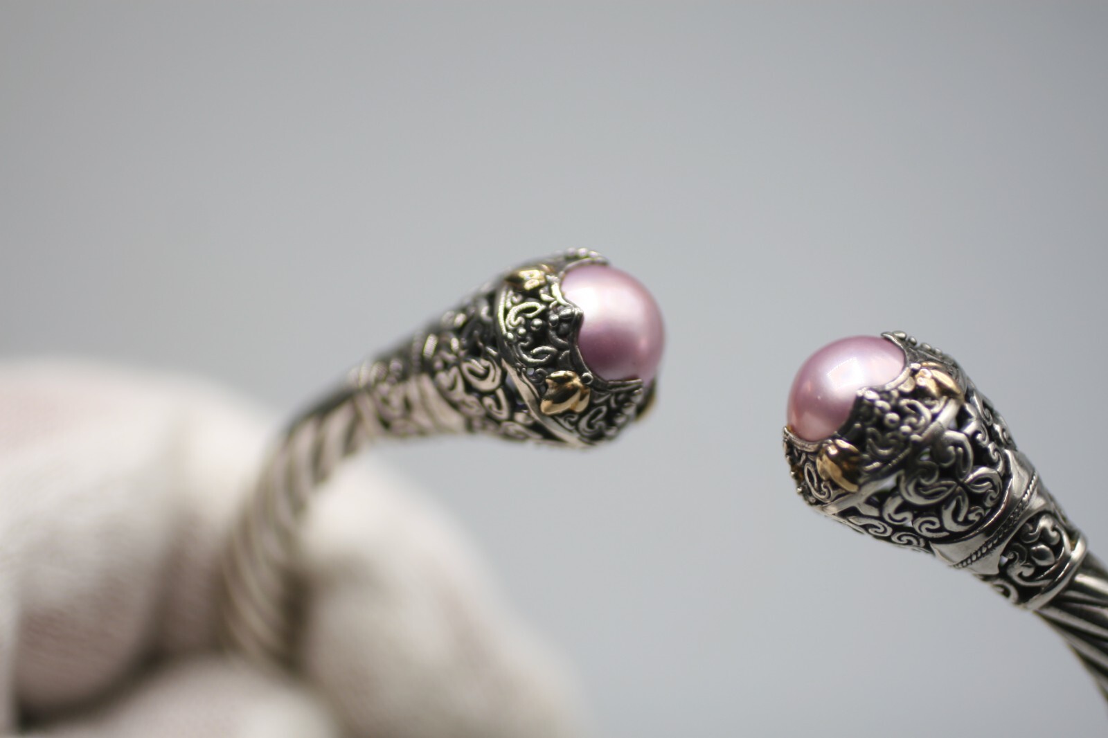 ROBERT MANSE STERLING SILVER 18K GOLD INDONESIA PINK PEARL CUFF BRACELET P4