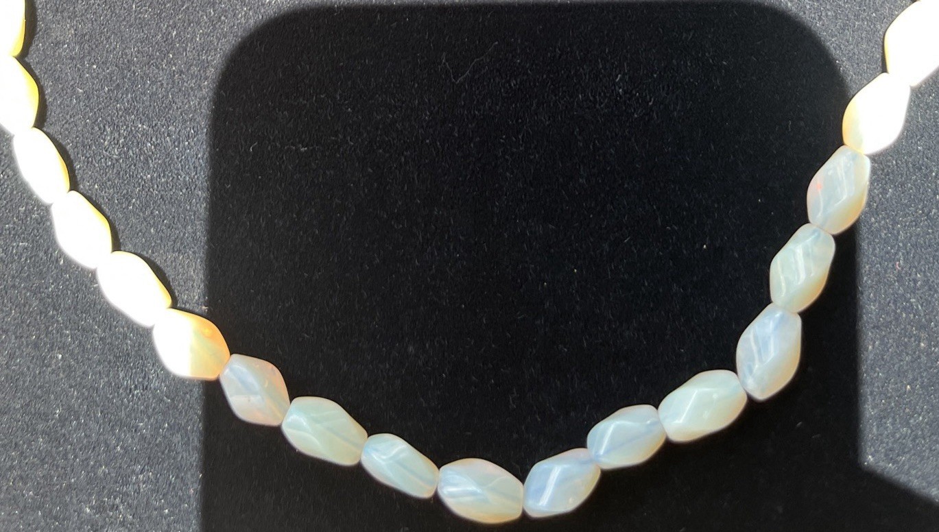 Vintage Australian Opal Bead Necklace 17” Silver Clasp Good Quality Opal Beads