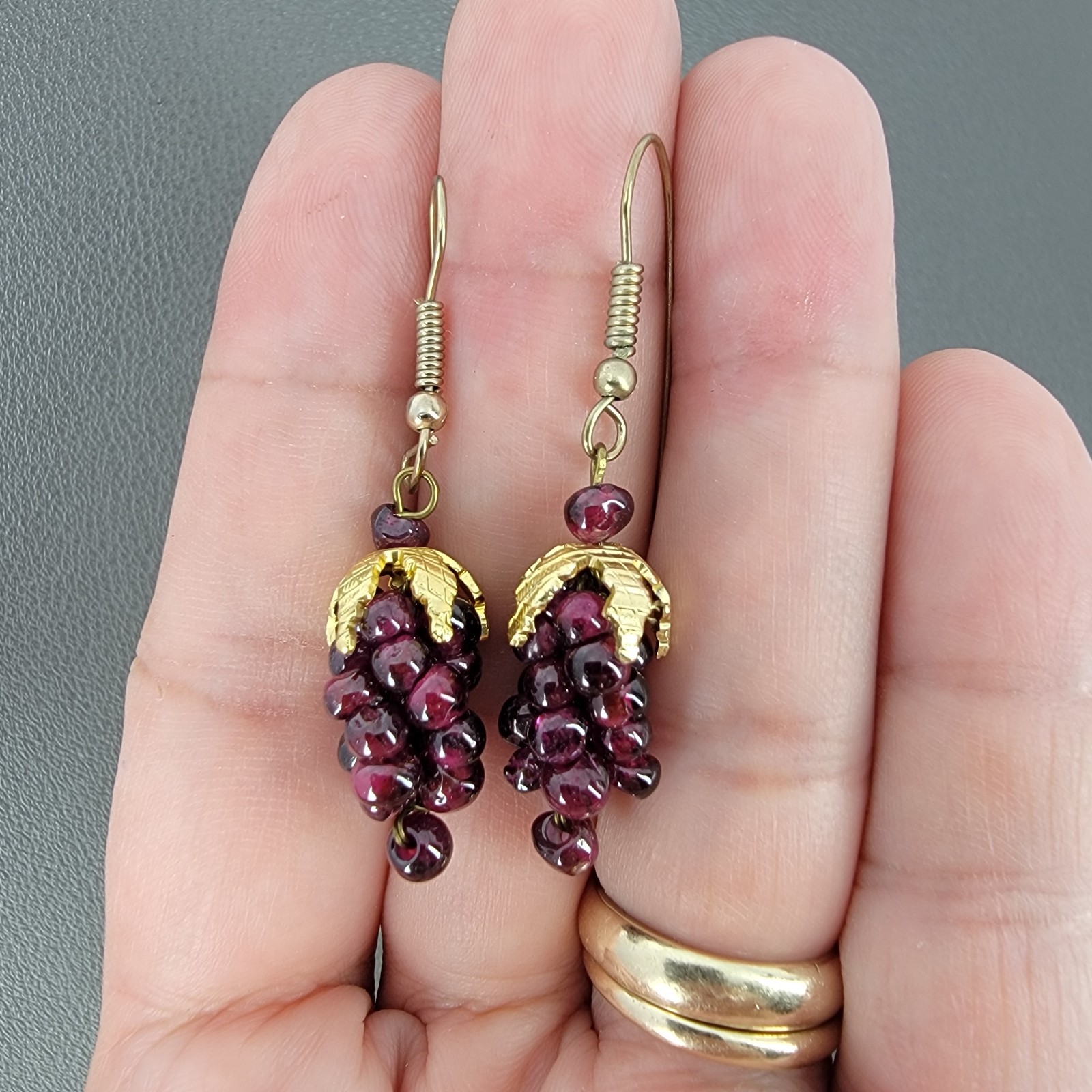 Vintage Genuine Garnet Grape Cluster Dangle Earrings 1.75″ Long