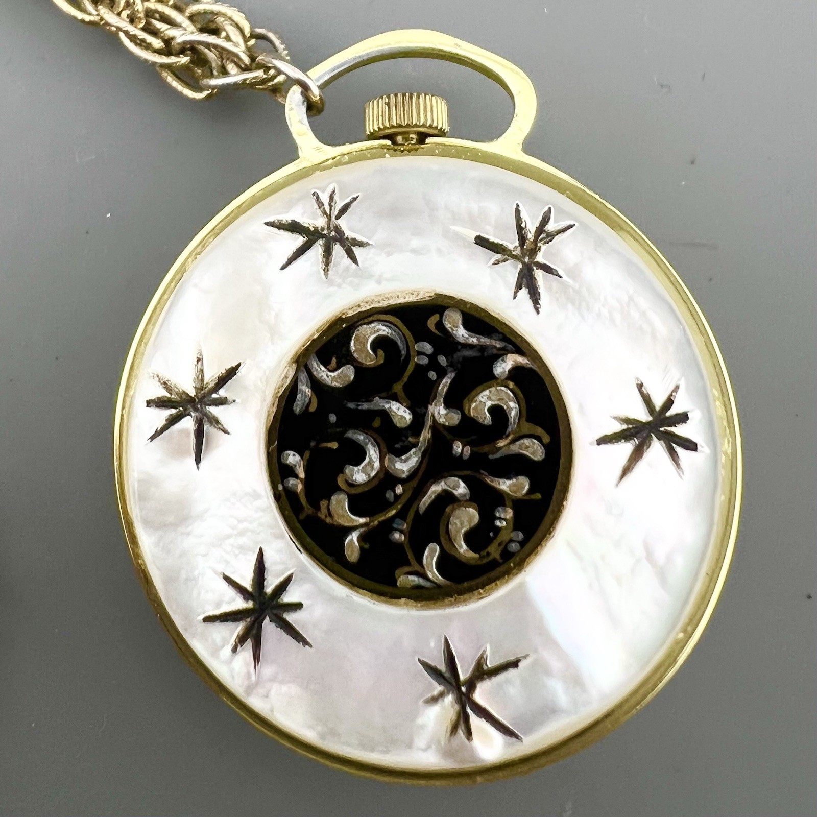 Vintage TODD Watch Necklace Atomic Mother of Pearl Mechanical Gold Tone 23”