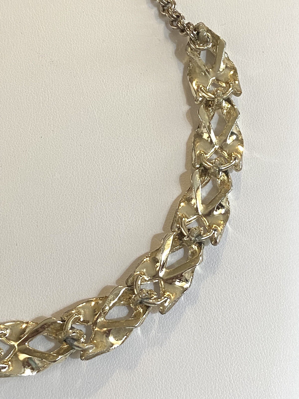 Vintage Silver & Gold Tone Textured Leaf Link Necklace 16” Length