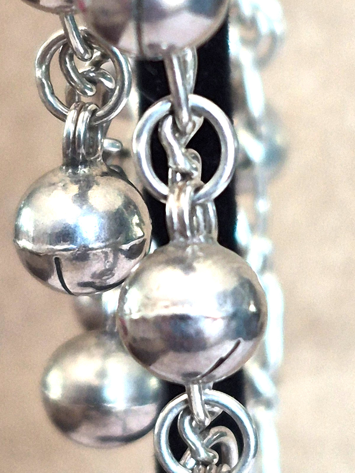 Vintage Sterling Silver Multiple Ball Dangle Pendants Anklet w/Heart Charm